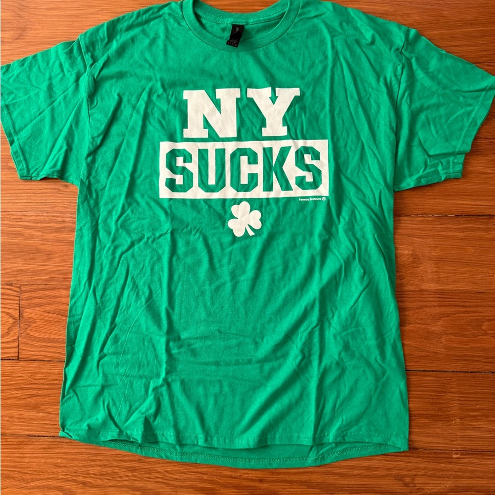 Gildan Green Graphic Men's T-Shirt